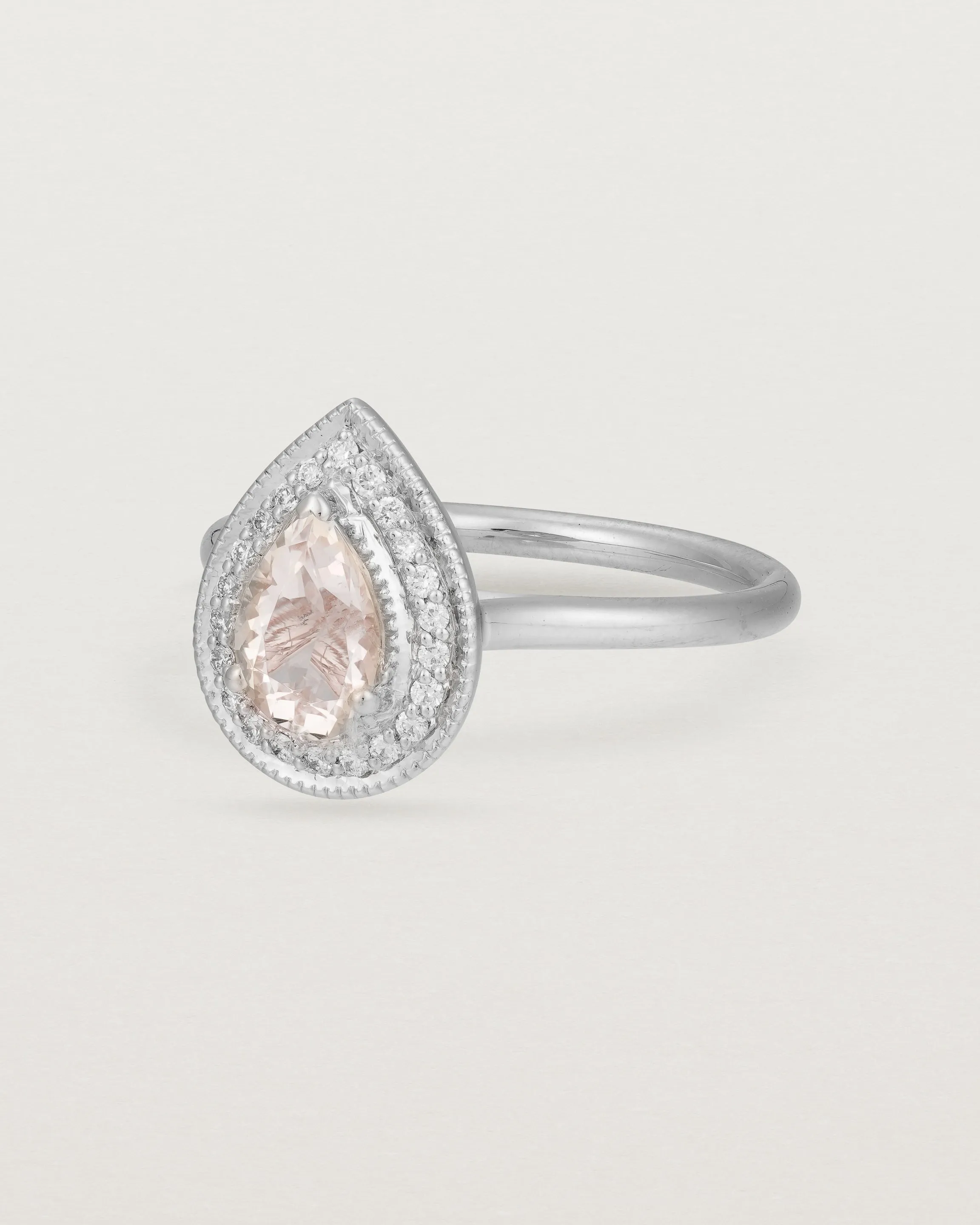 Aurie Halo Ring | Morganite & Diamonds