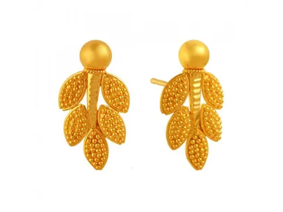 Delicate 22k Gold Earrings Adorned With Leafy Details