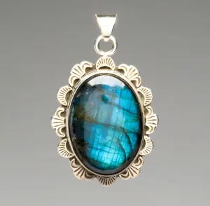 Dreamy Labradorite Pendant With Sagebrush Border