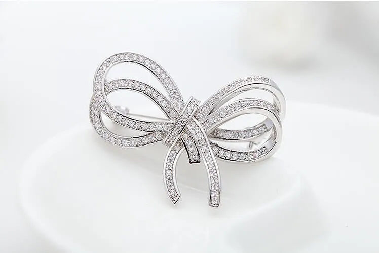 Endearing Love Knot Brooch