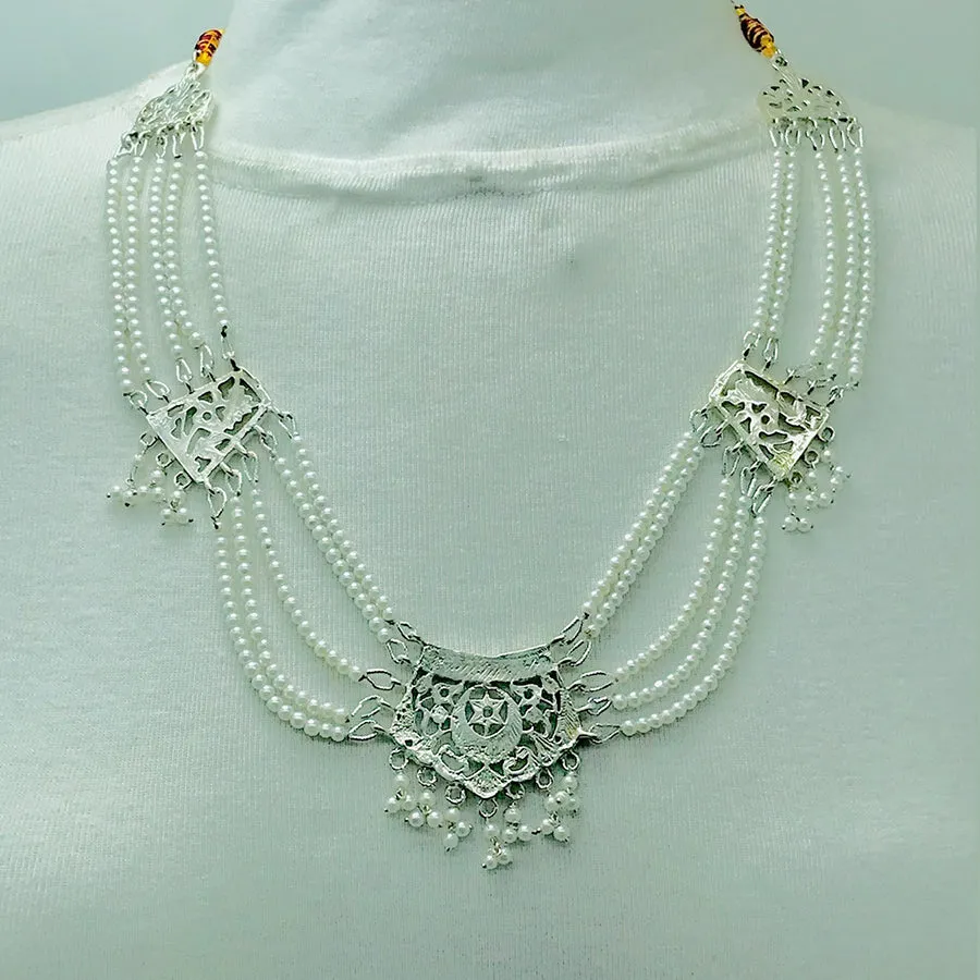 Handmade White Pearls Beaded Chain Necklace