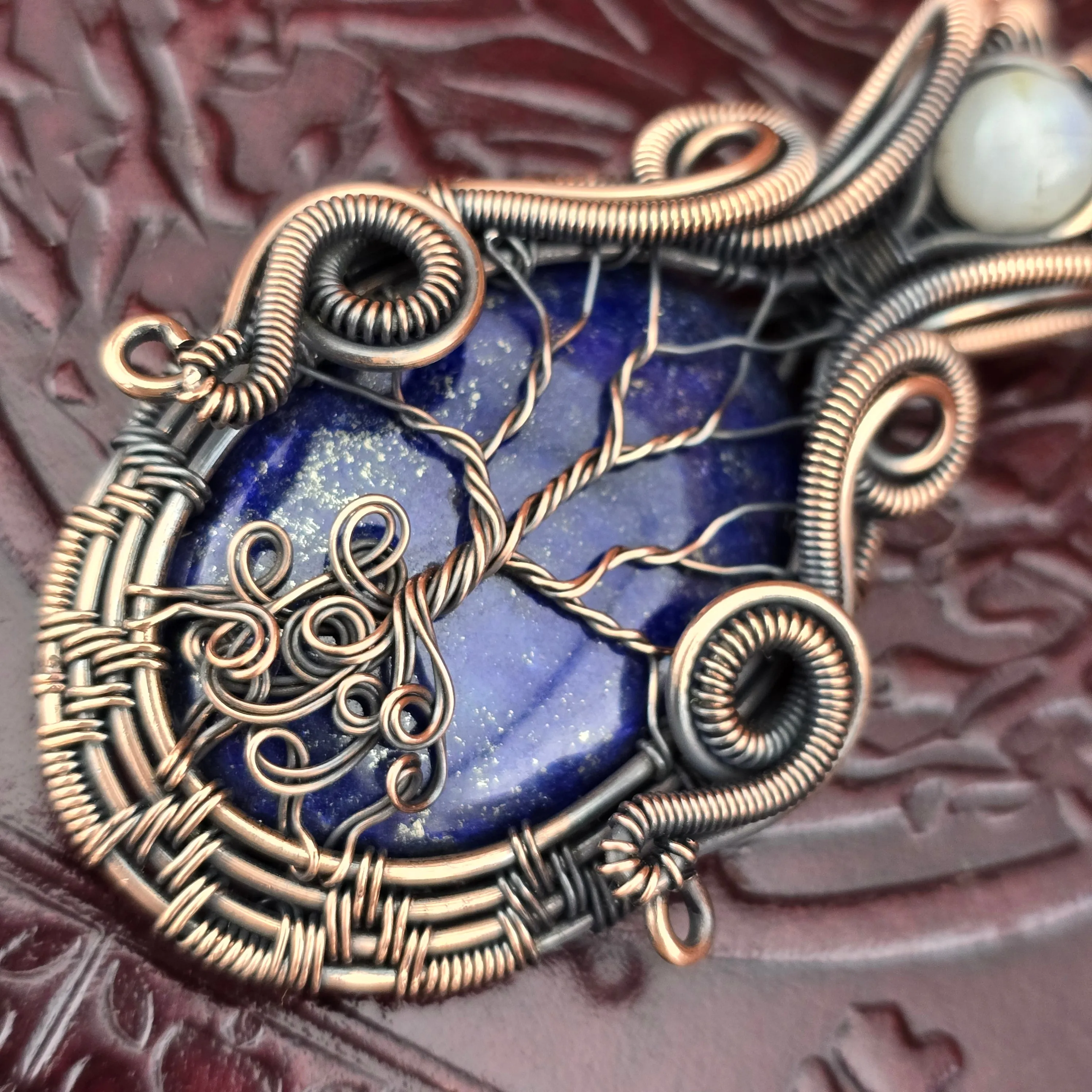 Lapis Lazuli Yggdrasill (Tree of Life) Amulet