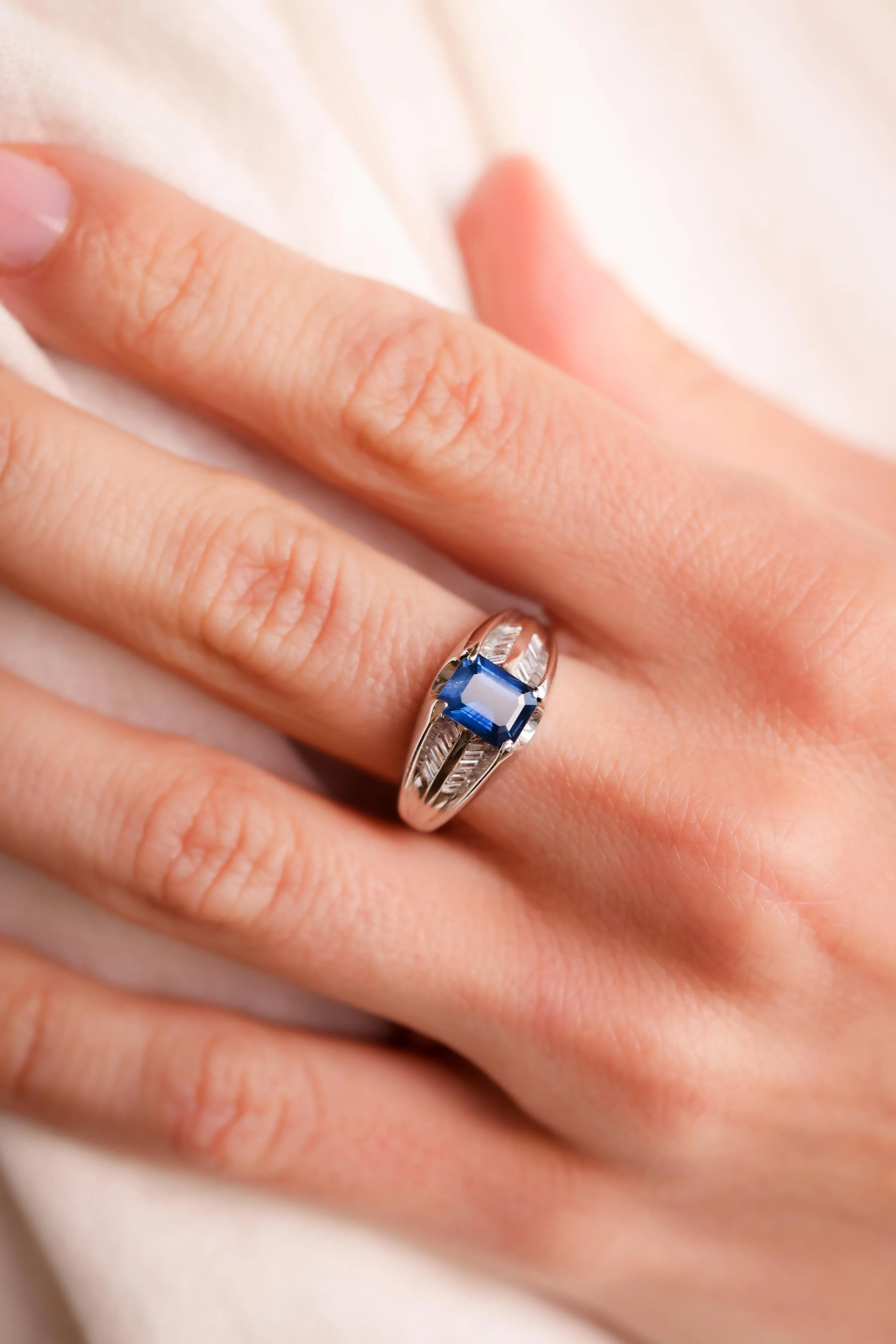 Modern 1.29 Carat Sapphire Diamond Platinum Ring