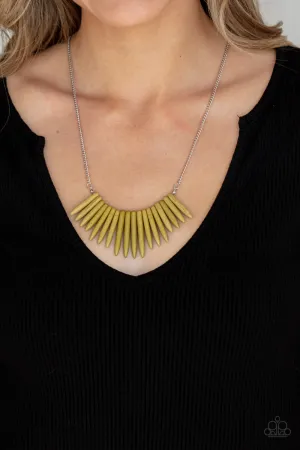 Paparazzi Exotic Edge - Green Necklace