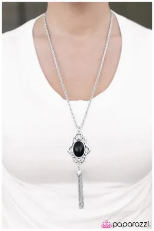 Paparazzi Necklace ~ Southern Living - Black