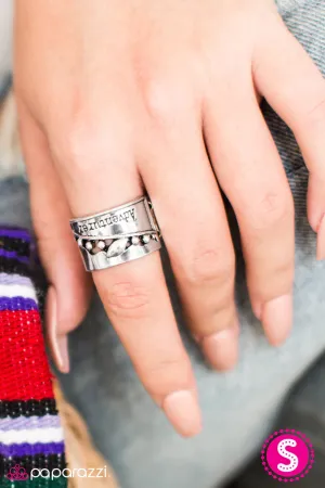 Paparazzi Ring ~ Lifes An Adventure - Silver