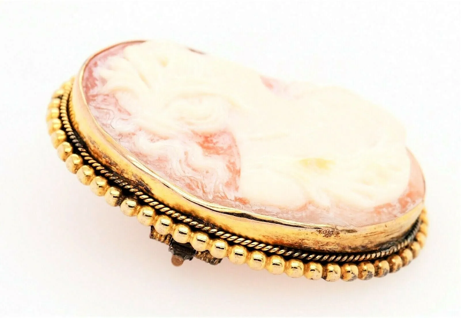 Shell Cameo 9ct Yellow Gold Portrait Brooch